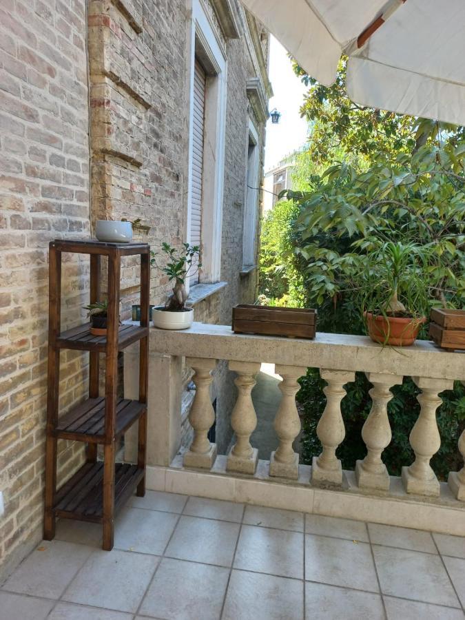 Eli 'S Home Vasto Εξωτερικό φωτογραφία